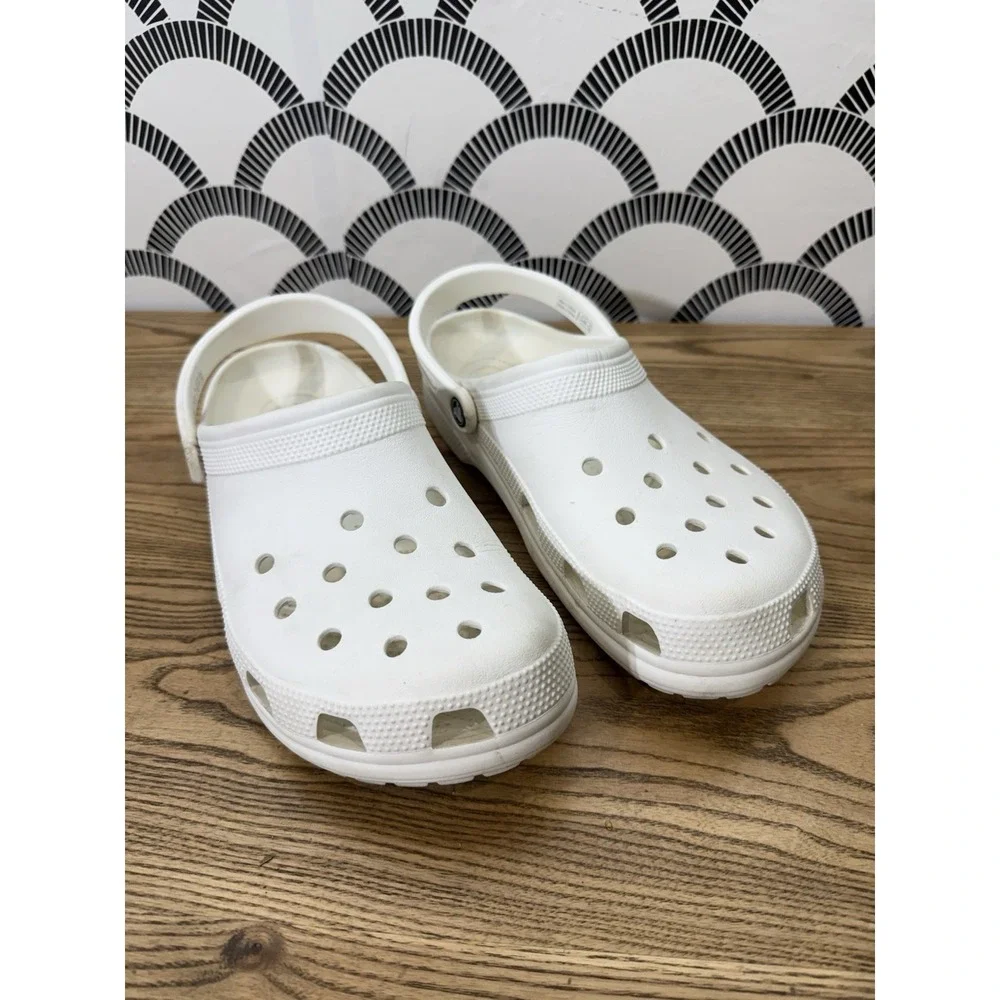 CROCS Men's White Classic Slip On Clog Shoes Size 12 Clean - Picture 1 of 8